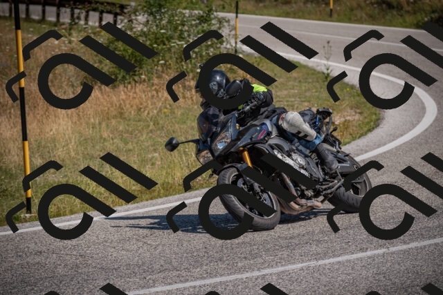 20250719105131-_5004829_am_