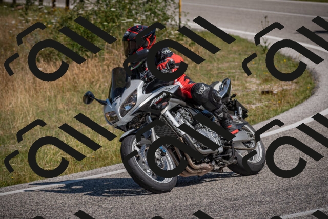 20250719105139-_5004836_am_