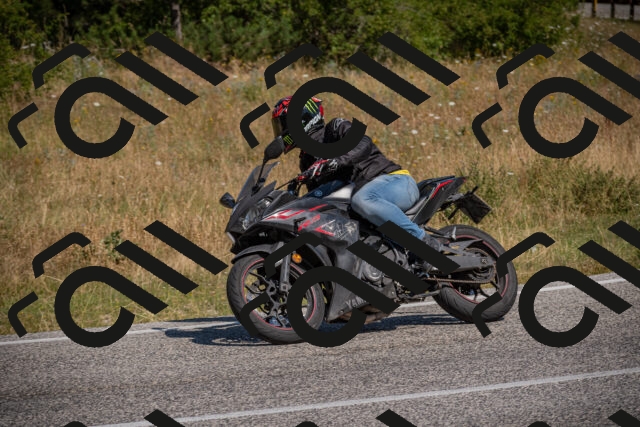 20250719105141-_5004840_am_