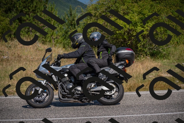 20250719105203-_5004845_am_