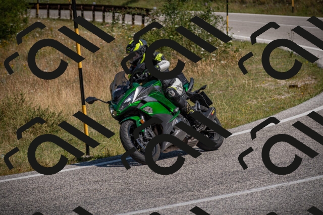 20250719105209-_5004849_am_