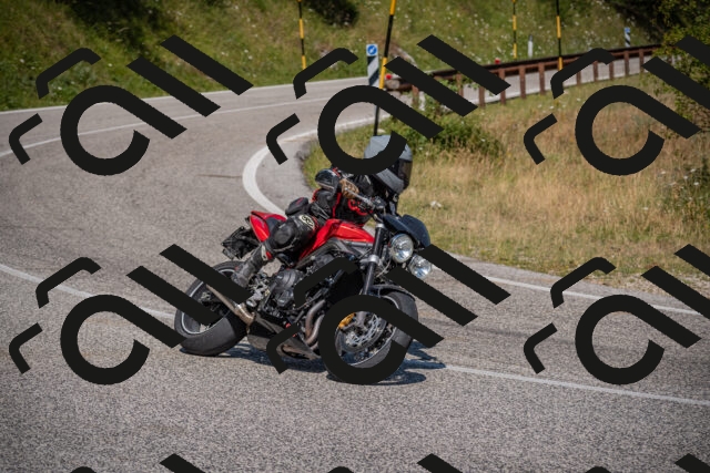 20250719105409-_5004868_am_