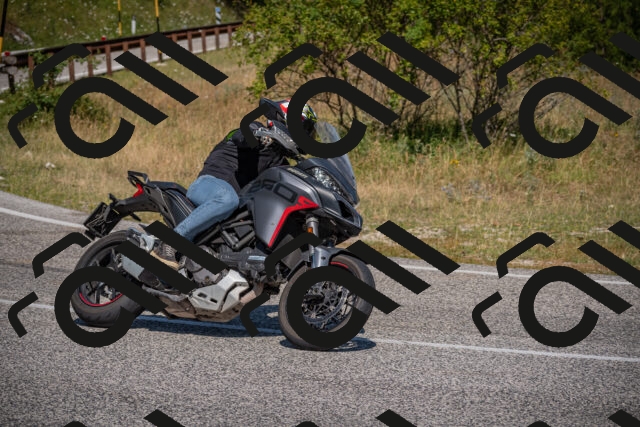 20250719105638-_5004918_am_