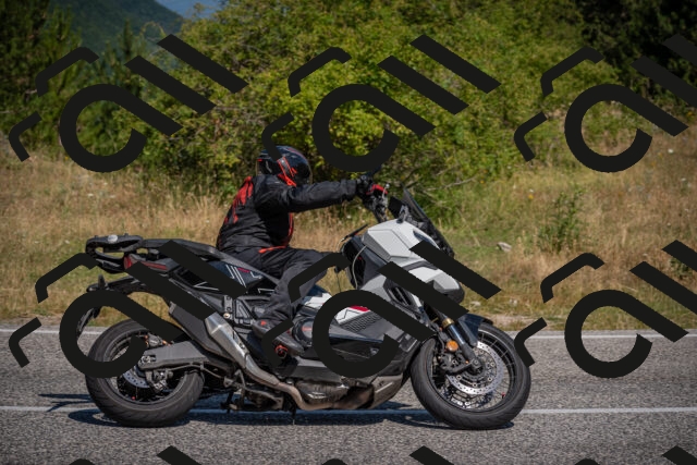 20250719105640-_5004922_am_