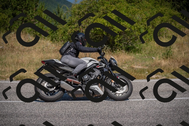 20250719105645-_5004929_am_