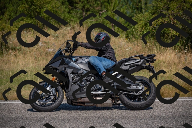 20250719105931-_5004979_am_