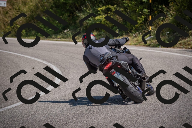 20250719110218-_5005056_am_