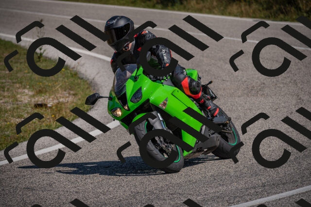 20250719110634-_5005114_am_