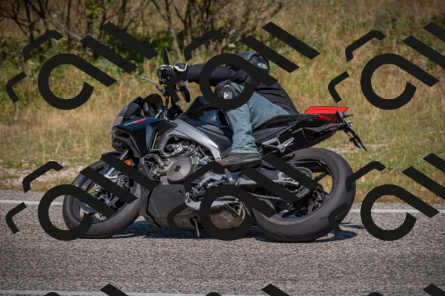 20250719111232-_5005149_am_