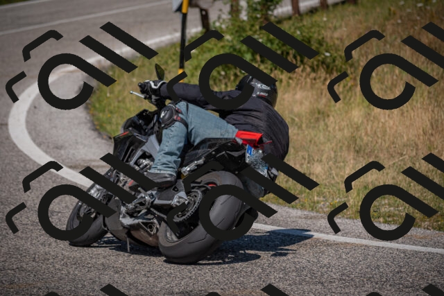 20250719111232-_5005150_am_