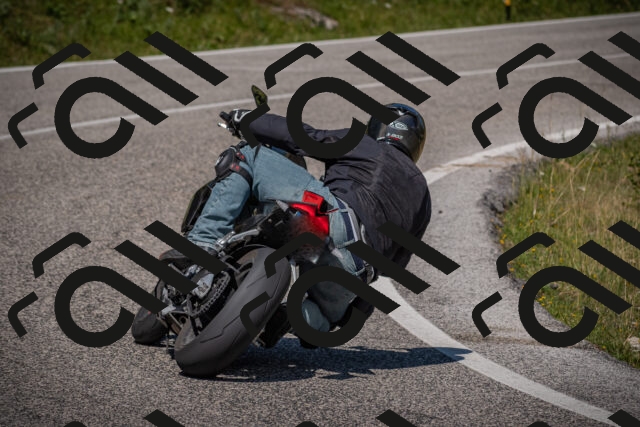 20250719111233-_5005151_am_