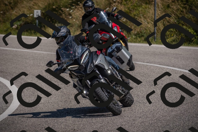 20250719111404-_5005152_am_