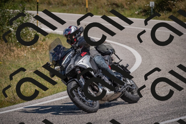 20250719111412-_5005164_am_