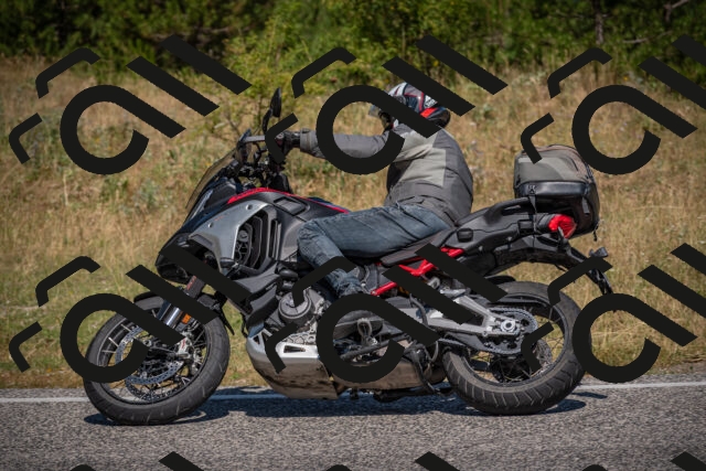 20250719111413-_5005166_am_