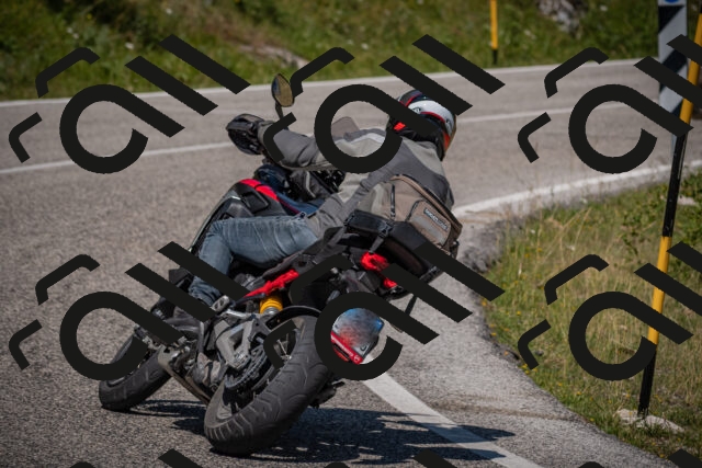 20250719111414-_5005168_am_