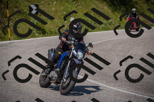 20250719111444-_5005172_am_