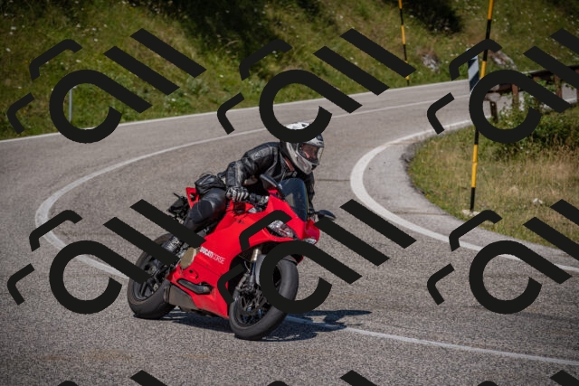 20250719111447-_5005176_am_