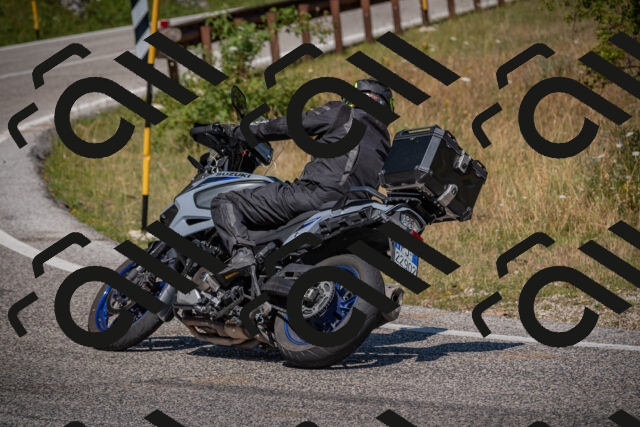 20250719112138-_5005216_am_