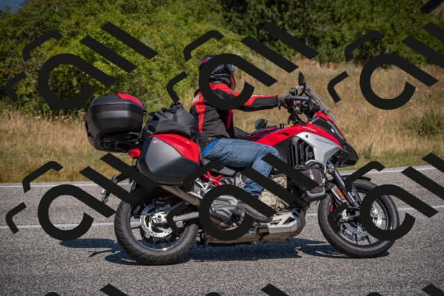 20250719113011-_5005294_am_