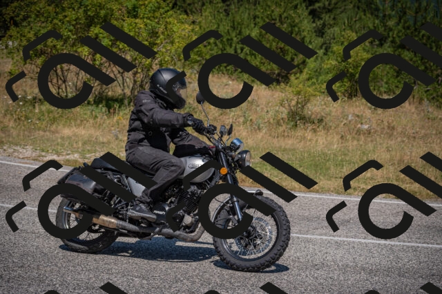 20250719113436-_5005371_am_