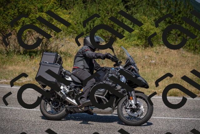 20250719113715-_5005395_am_