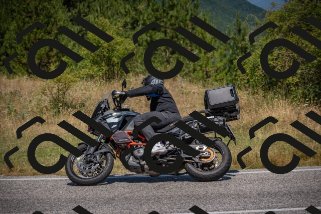 20250719114524-_5005547_am_