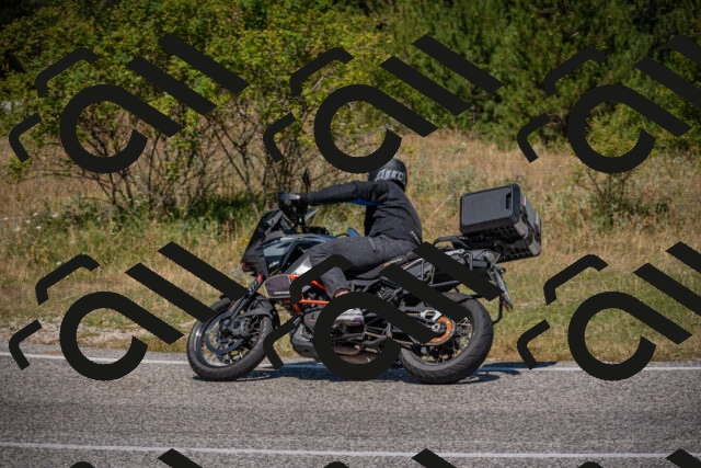 20250719114525-_5005548_am_