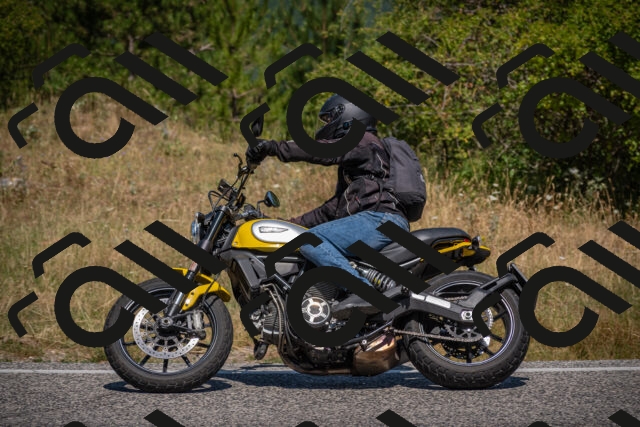 20250719114843-_5005670_am_