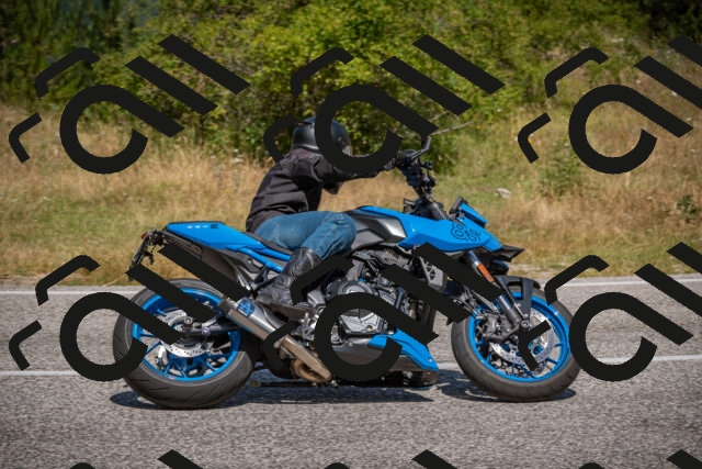 20250719114904-_5005680_am_