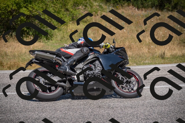 20250719114937-_5005700_am_