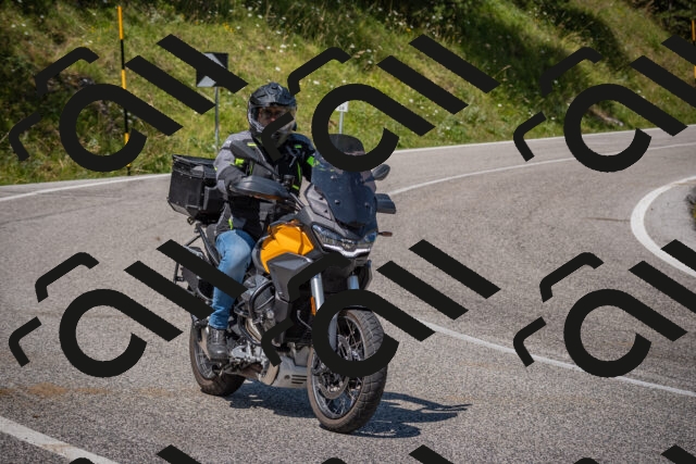 20250719115158-_5005768_am_