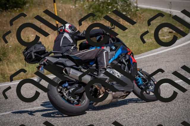 20250719115928-_5005888_am_