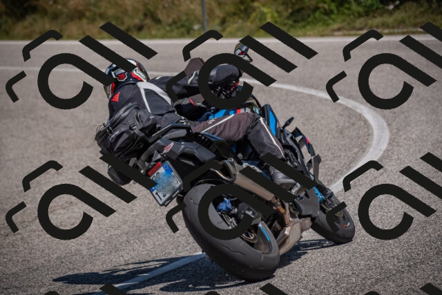 20250719115928-_5005889_am_