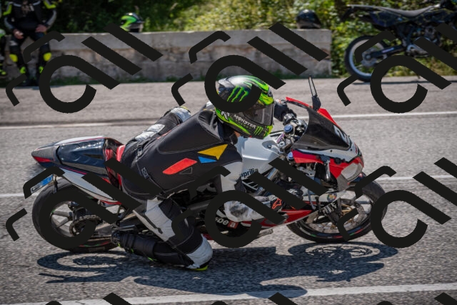 20250719115945-_5005892_am_