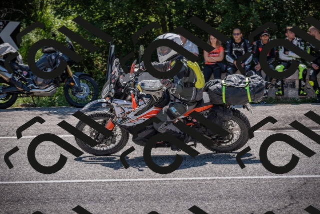 20250719115957-_5005898_am_