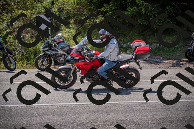 20250719120038-_5005915_am_