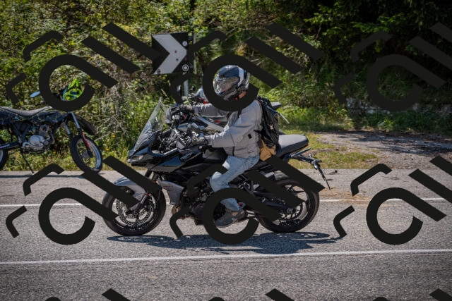 20250719120040-_5005917_am_