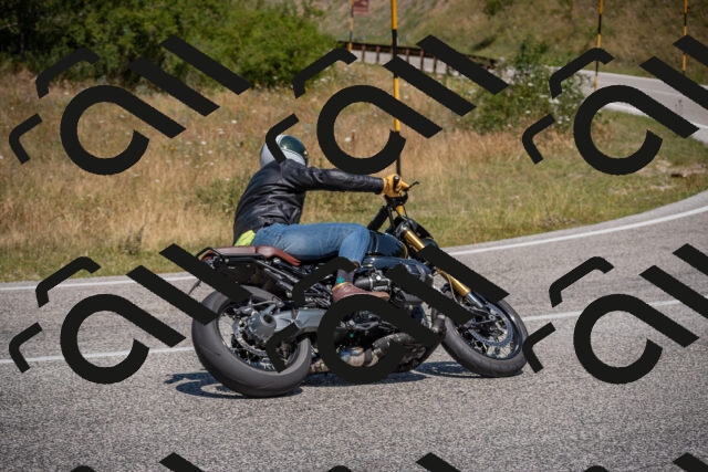 20250719120210-_5005950_am_