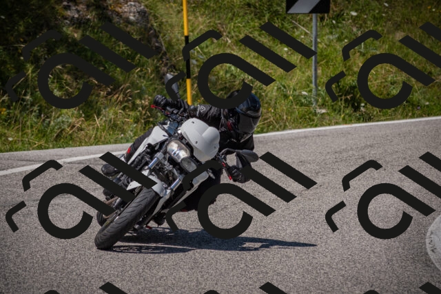 20250719120242-_5005951_am_