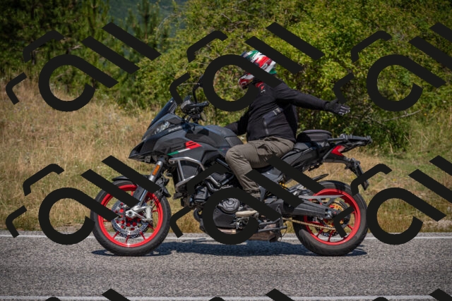 20250719120831-_5006028_am_