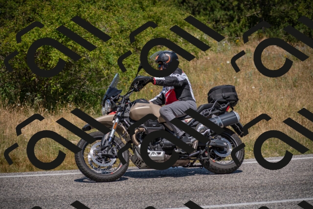 20250719120840-_5006040_am_