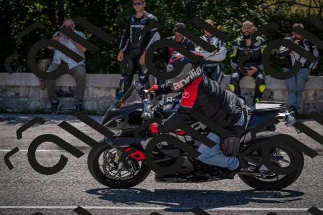 20250719121220-_5006085_am_