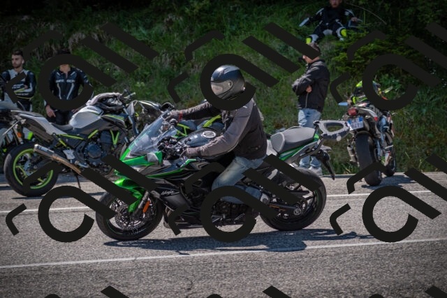 20250719121235-_5006086_am_