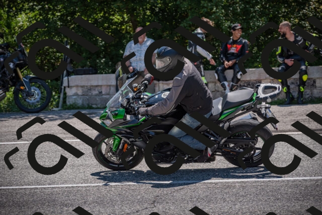 20250719121236-_5006088_am_