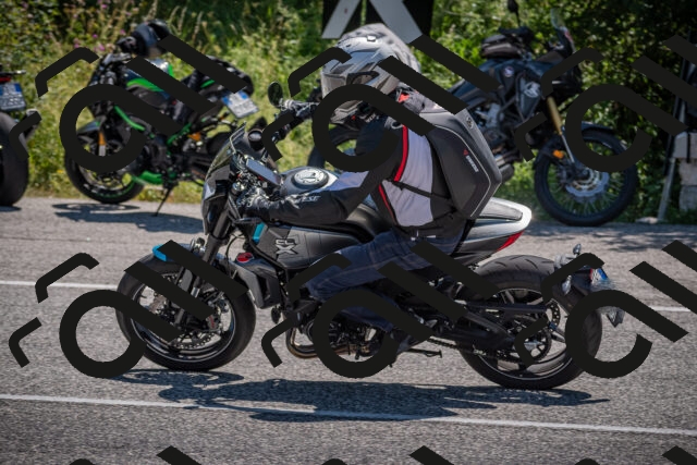 20250719121515-_5006131_am_