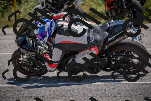 20250719121539-_5006139_am_