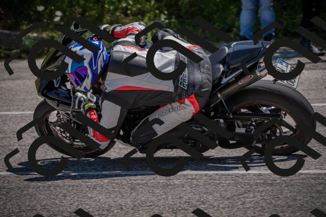 20250719121539-_5006140_am_