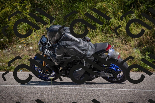 20250719121545-_5006148_am_