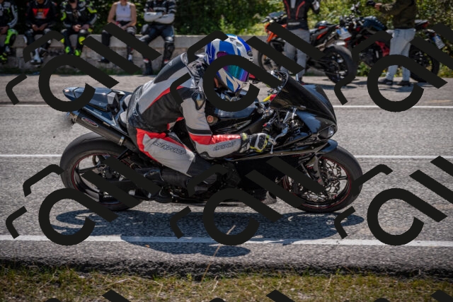 20250719121613-_5006152_am_