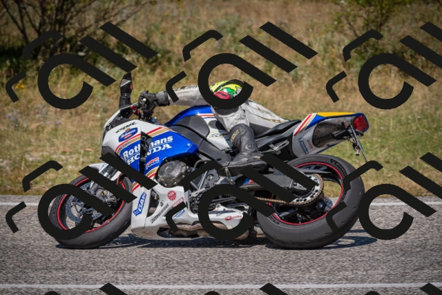 20250719122111-_5006240_am_